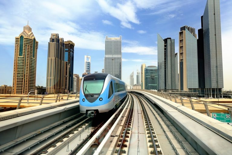 How to use the Metro when visiting Dubai How to use the Metro when visiting Dubai